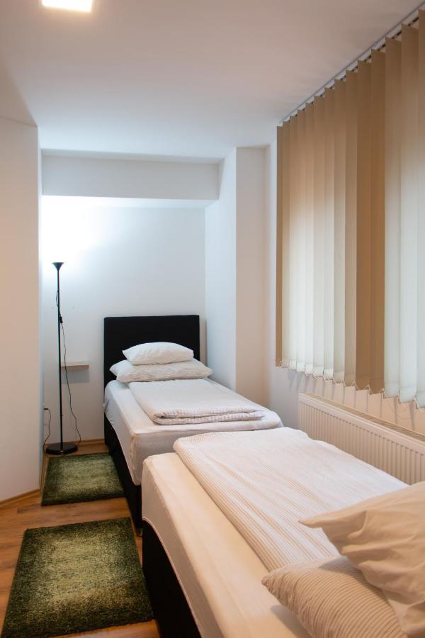 Poroszlay Apartman Debrecen Exterior photo