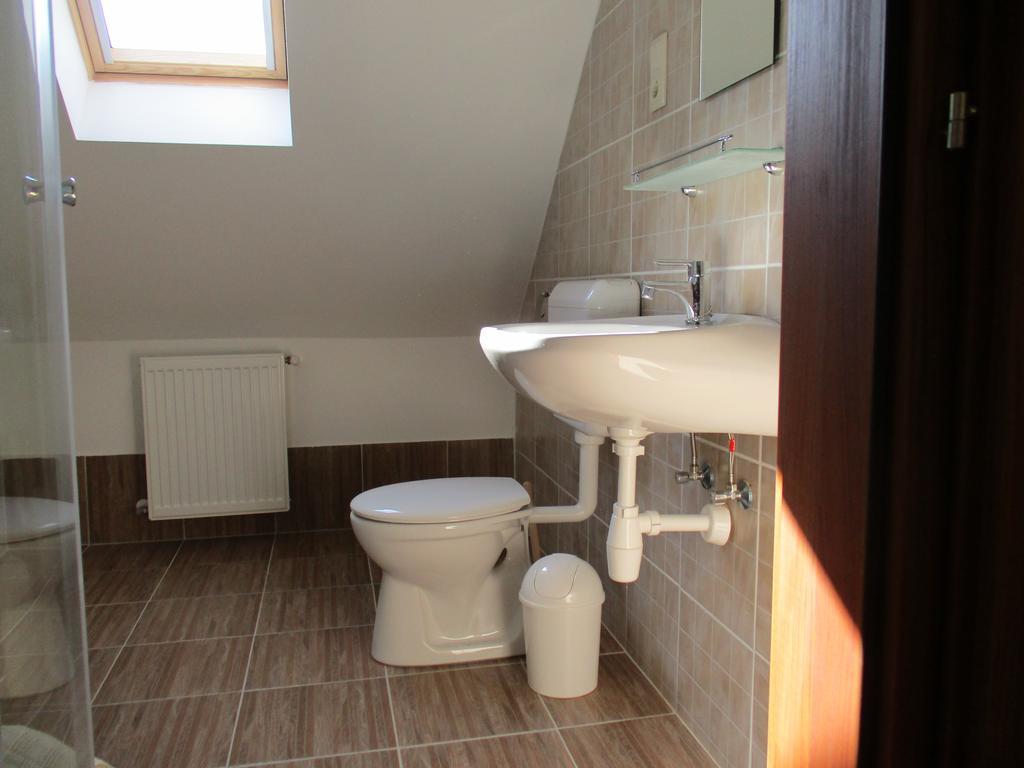Poroszlay Apartman Debrecen Exterior photo
